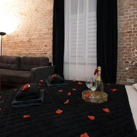 Apartament Jacuzzi Near The Royal Castle Kraków